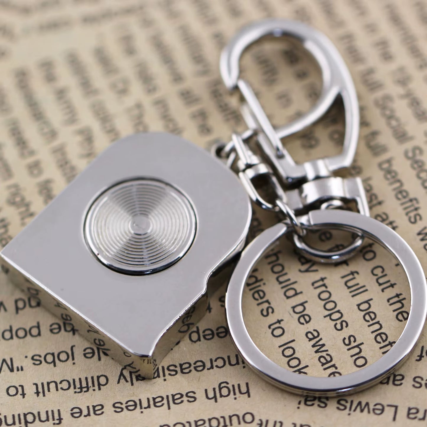 🔧 Mini Rotary, Major Vibes – Metal Keychain with Moving Parts